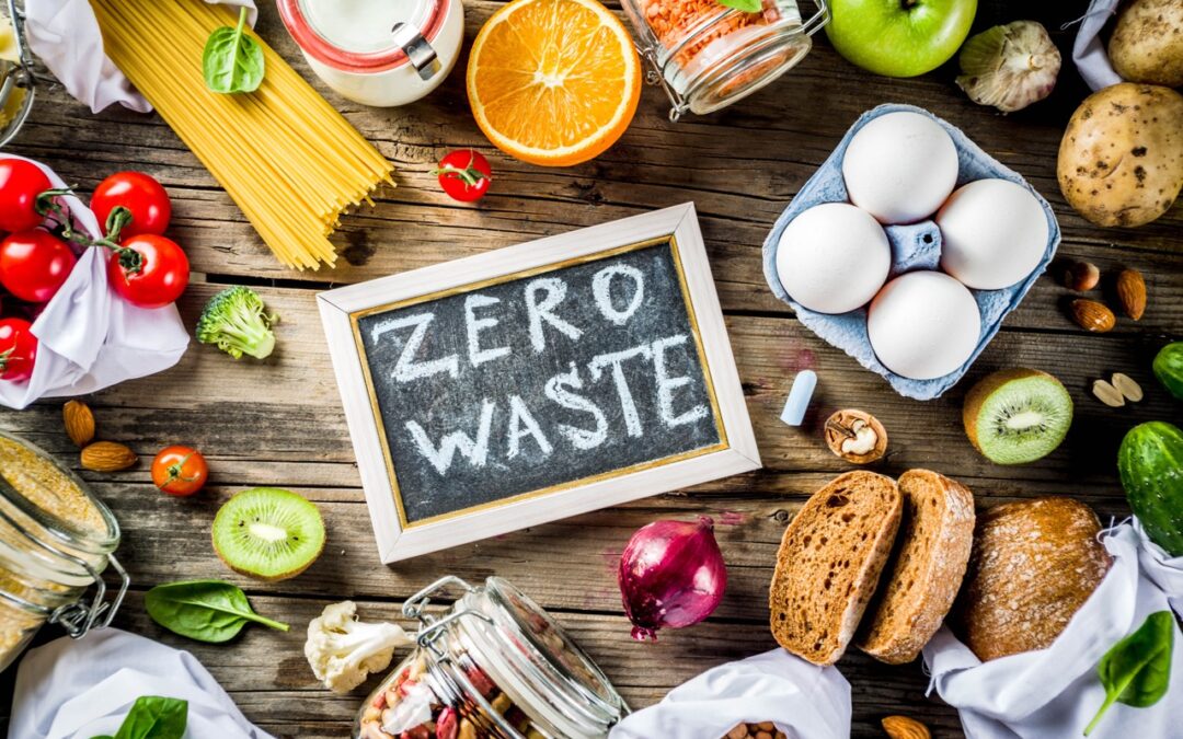 zero waste sign on crowded table