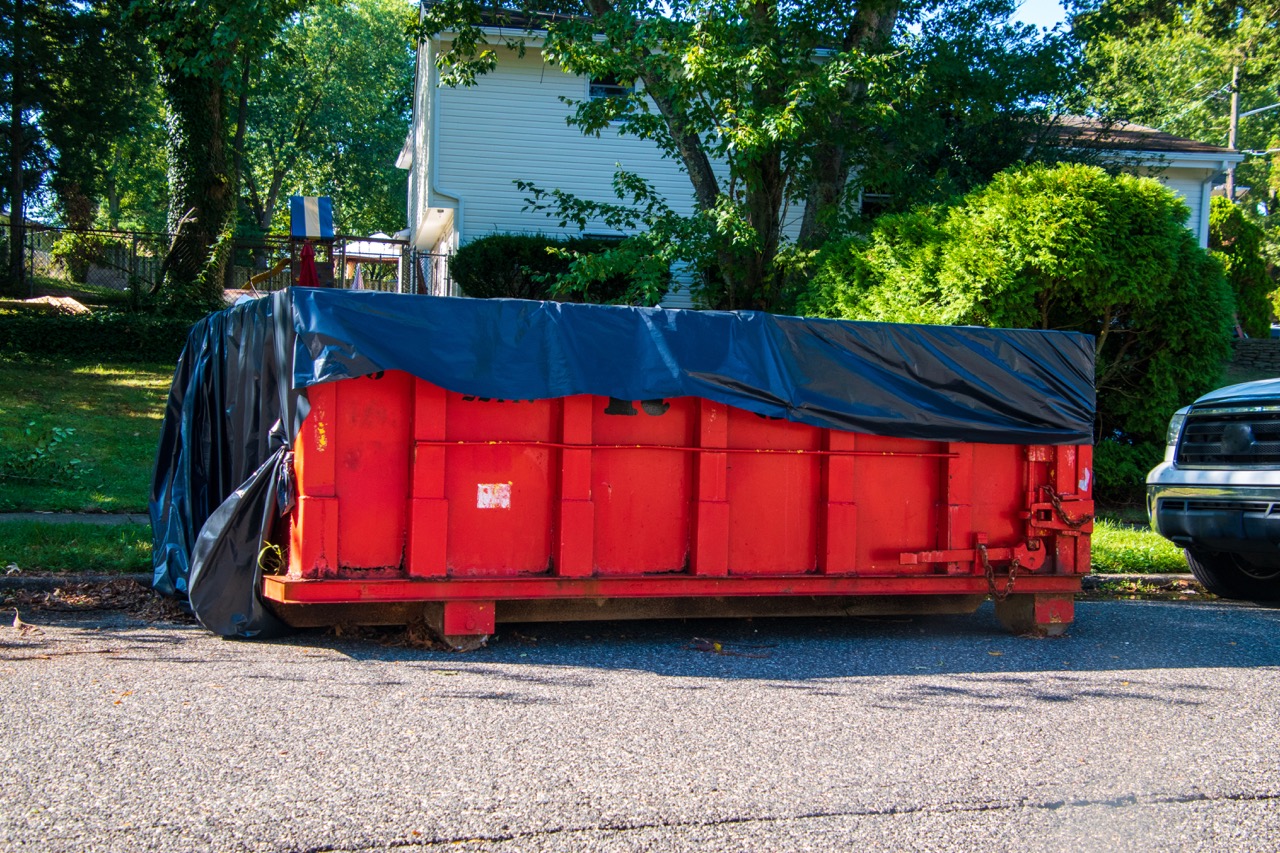 What Kinds Of Dumpsters Are There? thumbnail